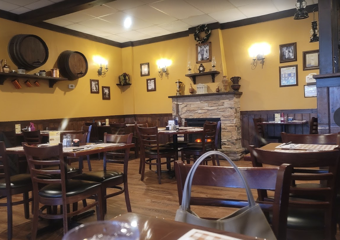 Akropolis Greek Restaurant - Destination Accessible