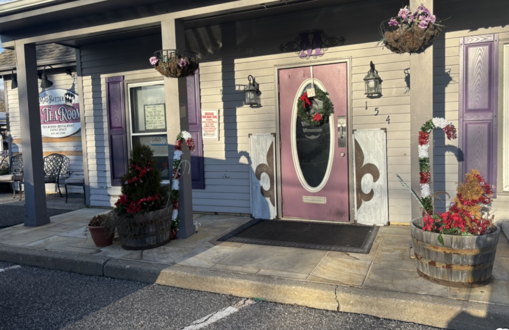Mad Batter Tea Room & Cafe, Blue Point, NY - Destination Accessible