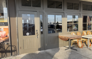 Street-level, single door entrance to Market Bistro